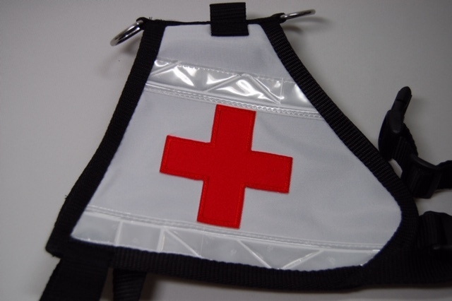 RESCUE Dog Kenndecke mit rotem Kreuz und reflektierenden Streifen Gr.XL